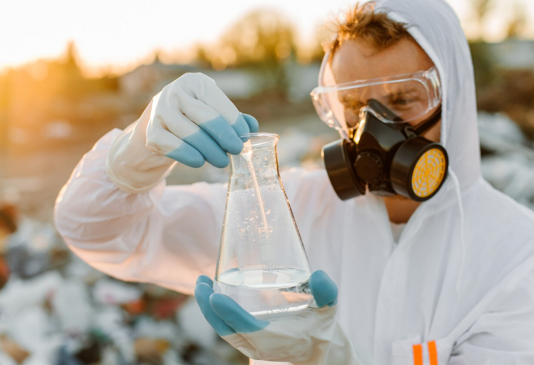 Memahami Produk Yang Mengandung Zat Kimia, Kenali Bahaya dan Jenisnya!