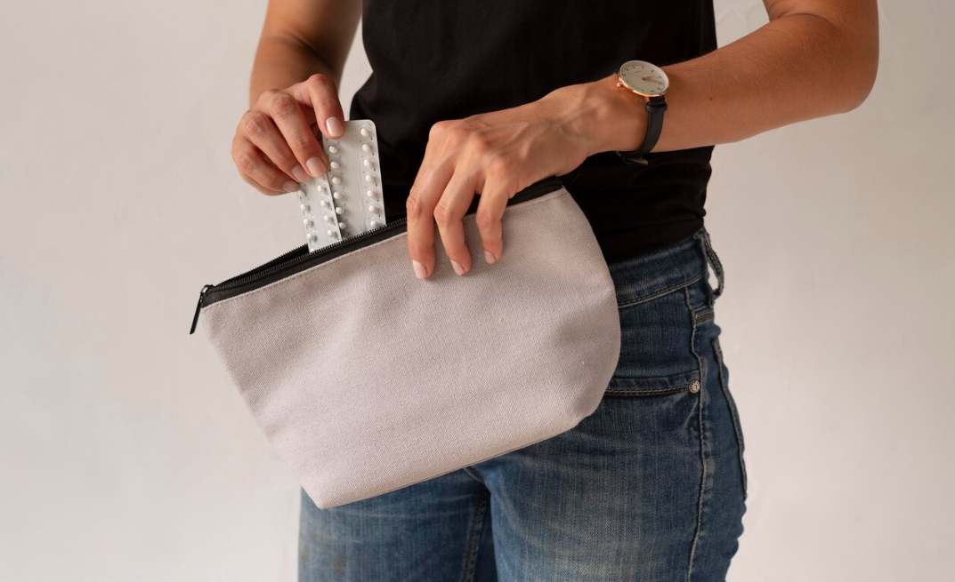 Ide Souvenir Pernikahan Pouch yang Unik dan Berkesan