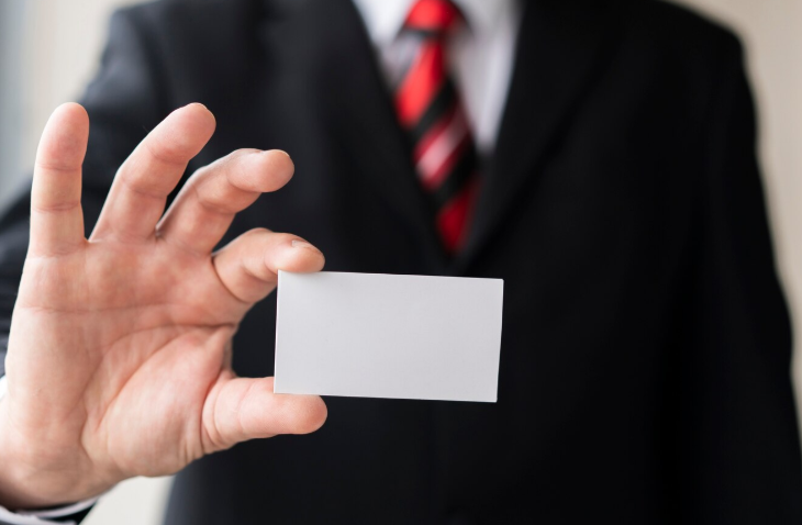 Cara Bikin Name Tag Sendiri, Murah dan Efektif!