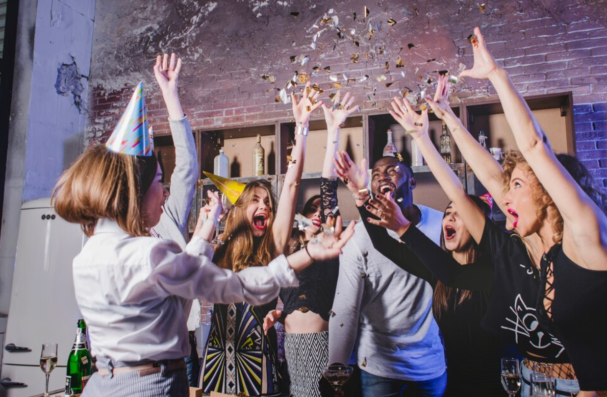 Tema Acara Aesthetic Yang Tidak Membosankan – Liberty Society